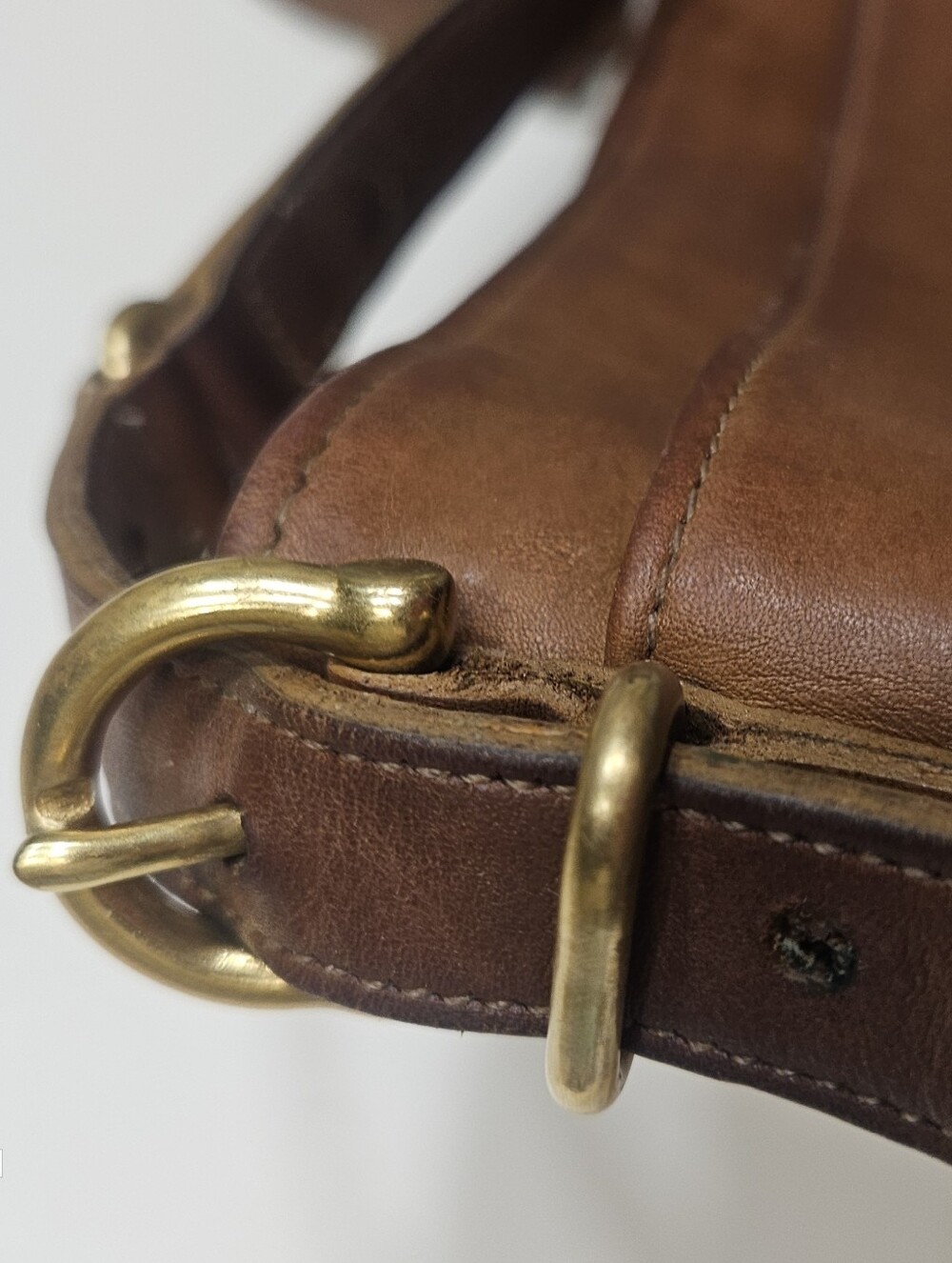 Vintage 1990's Coach 9802 Equestrian Zip Cross Body - Picture 4 of 8